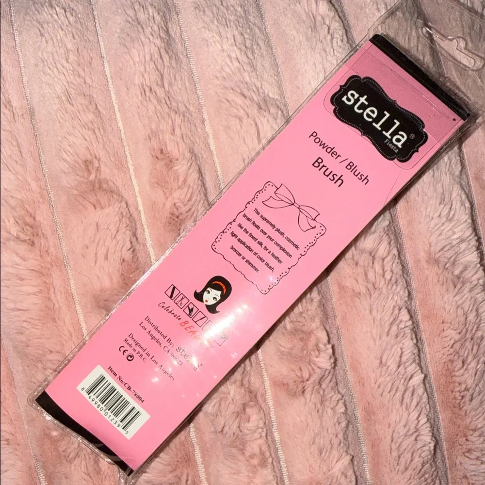 Stella powder‎ Blush Brush